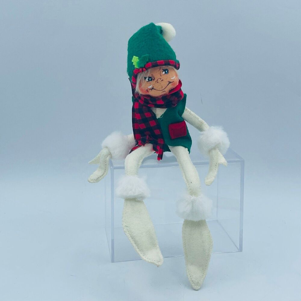 Annalee 12” Posable Christmas Plaid Scarf Elf Shelf Sitter Doll